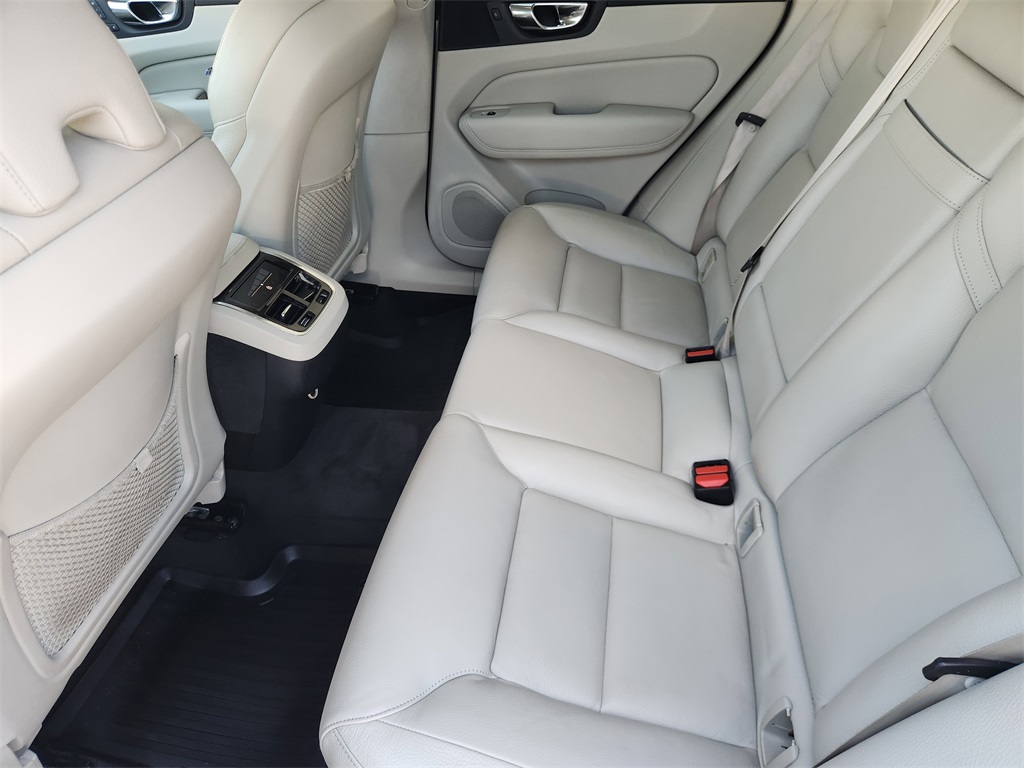 2019 Volvo XC60 T6 Inscription White at Ultimate Motorsports