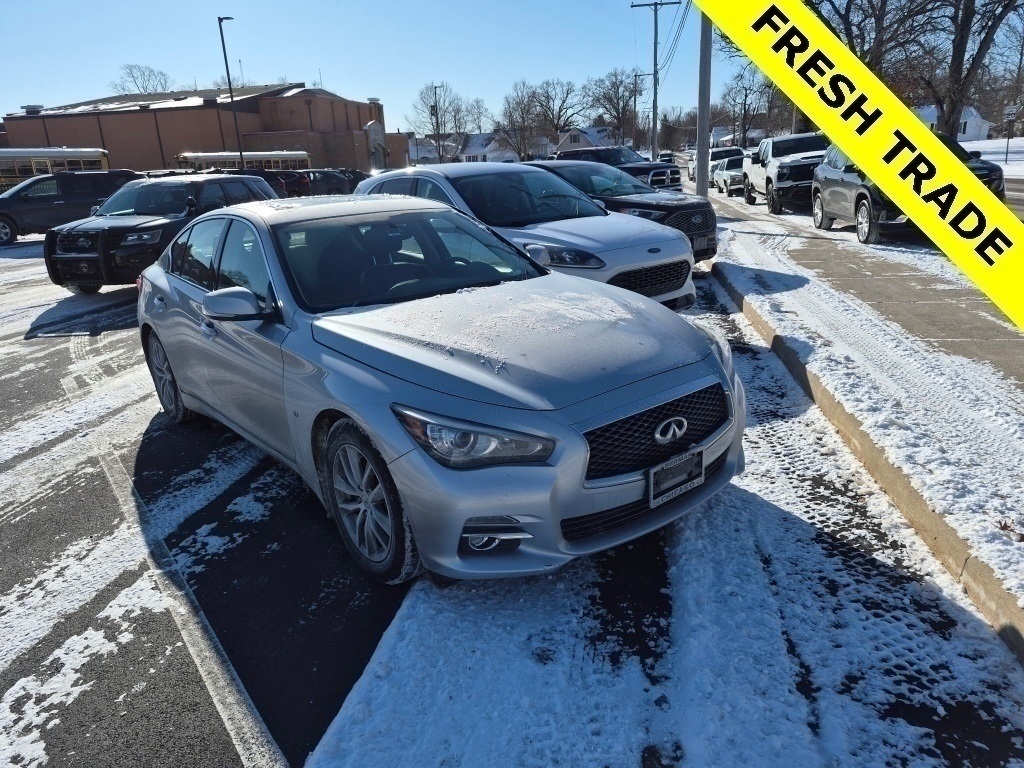 2015 INFINITI Q50 3.7 Premium AWD