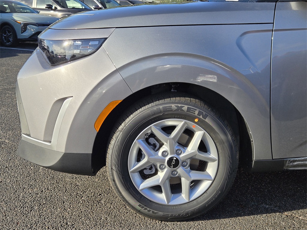 2025 Kia Soul LX Gray at Baytown Hyundai