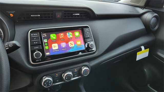 2025 Nissan Kicks Play