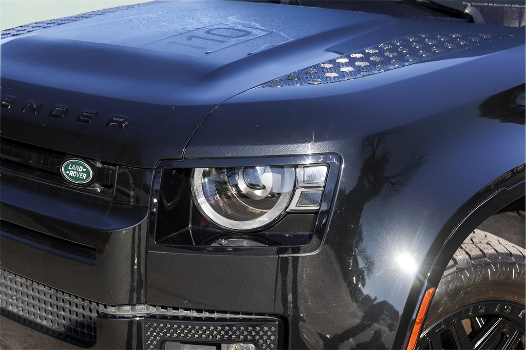 Used Car 2023 Land Rover Defender 110  V8 For Sale Under $80,000 In Austin, Texas