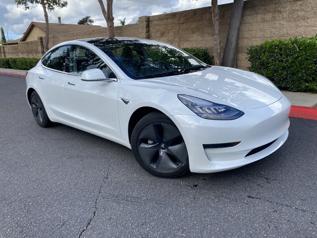 2020 Tesla Model 3 Standard Range Plus