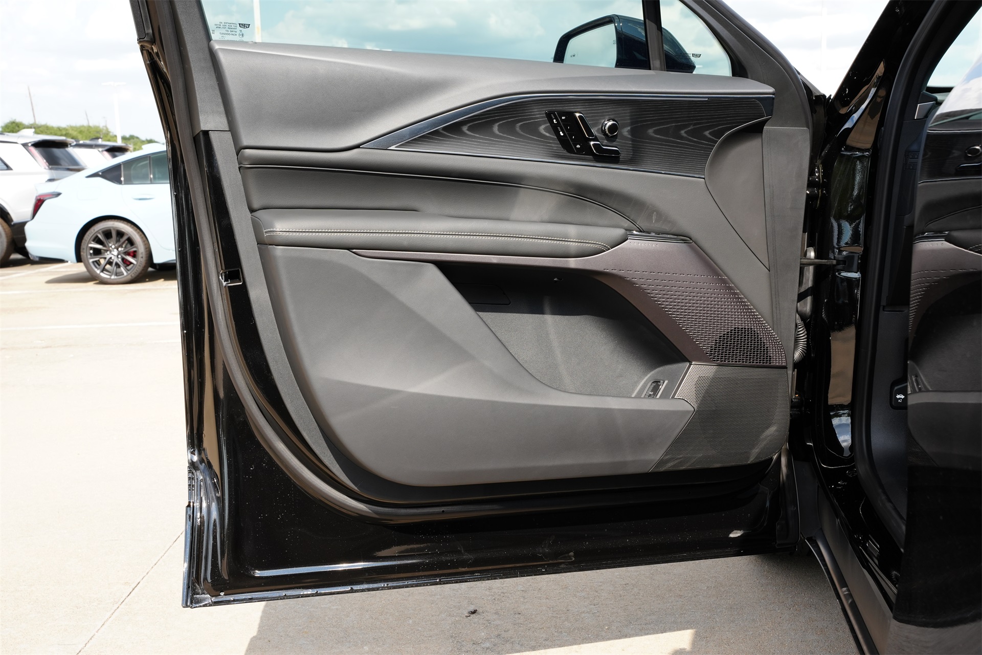 2025 Cadillac LYRIQ Luxury Black at Bayway Cadillac Southwest