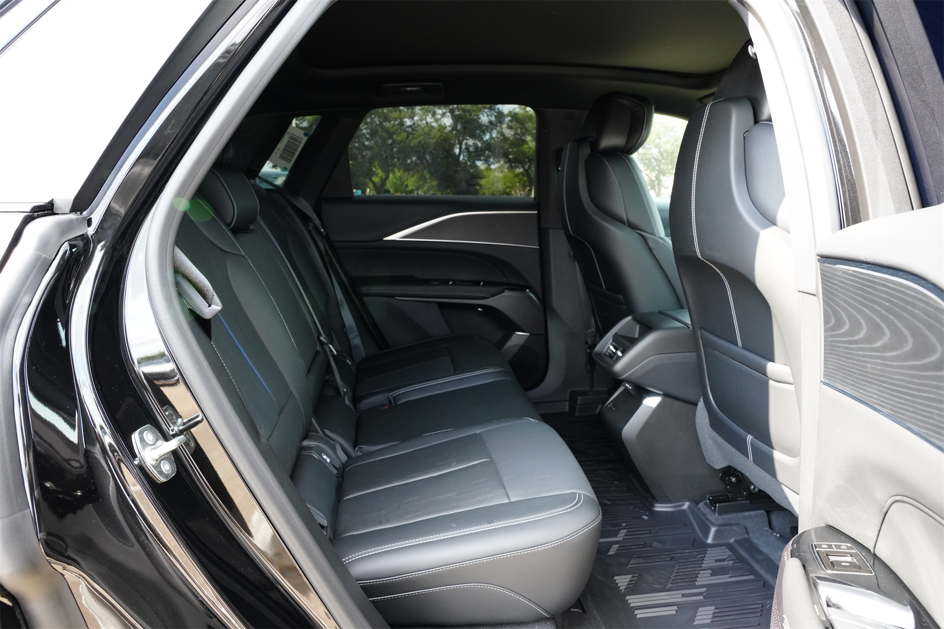 2025 Cadillac LYRIQ Luxury Black at Bayway Cadillac Southwest