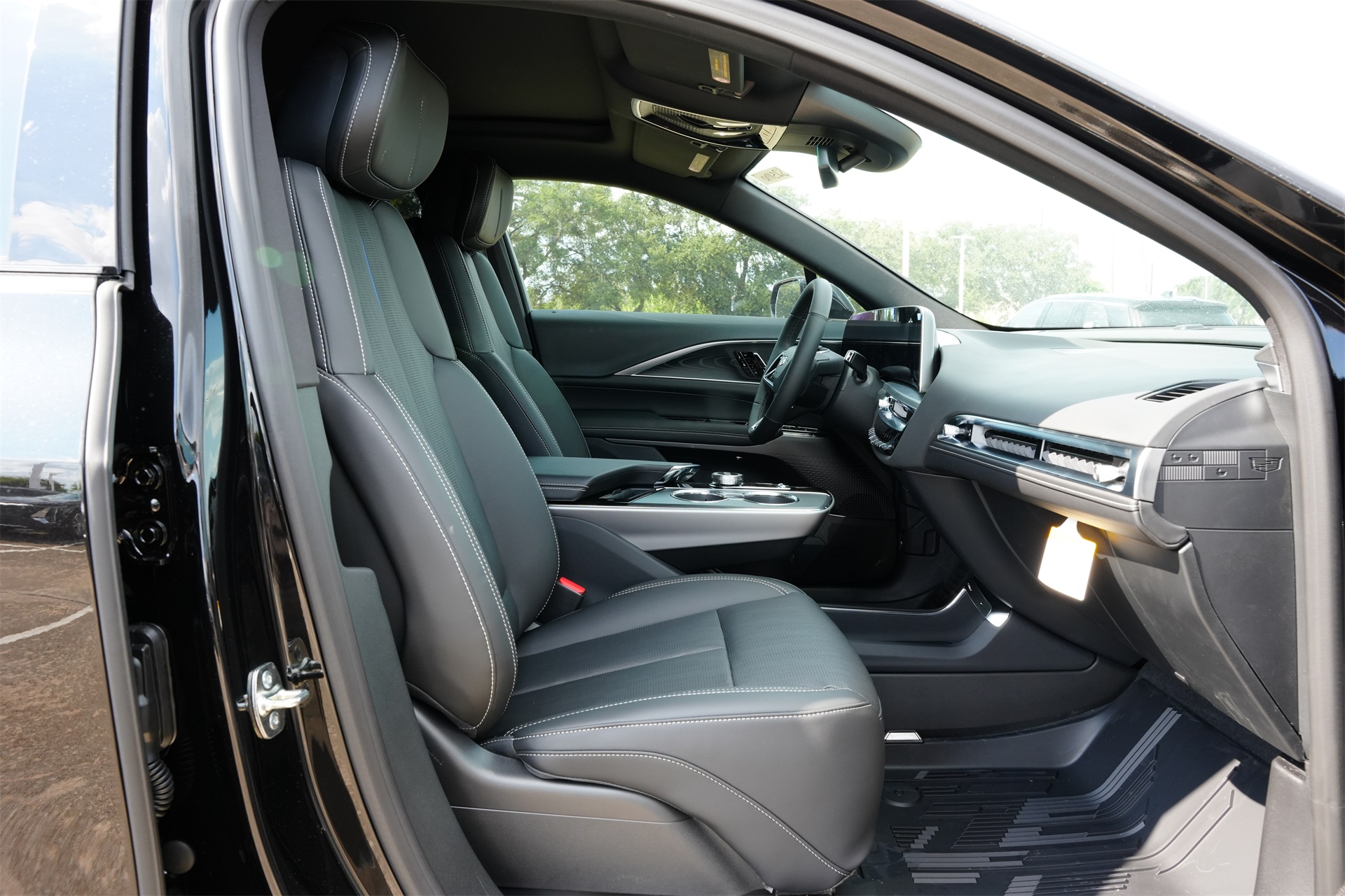 2025 Cadillac LYRIQ Luxury Black at Bayway Cadillac Southwest