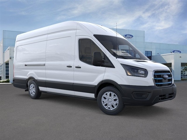 2025 Ford E-Transit-350 Base - 6