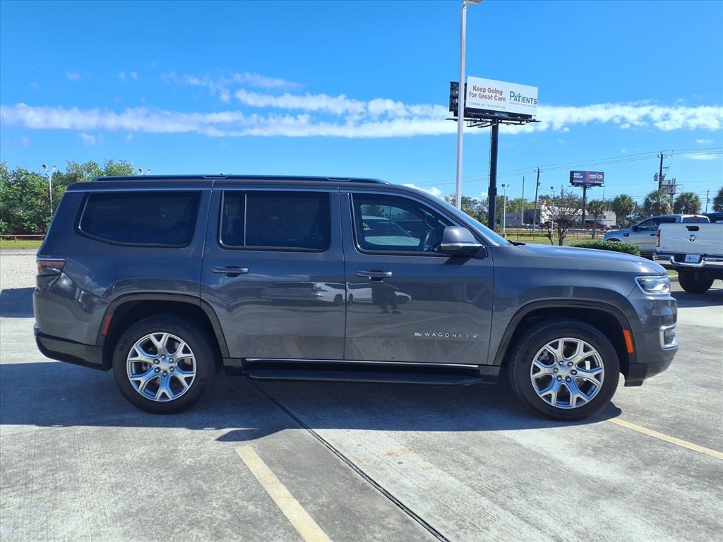 2022 Jeep Wagoneer Series II Gray at Community Kia
