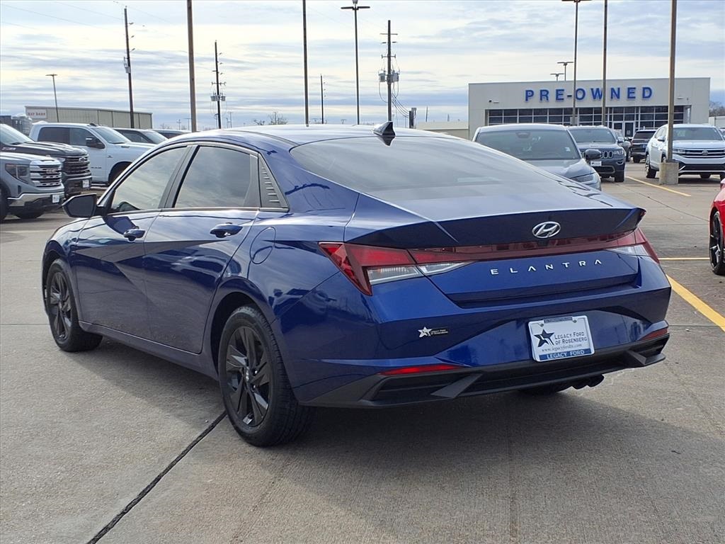 2021 Hyundai Elantra SEL Blue at Classic Elite Chevrolet Hwy 6