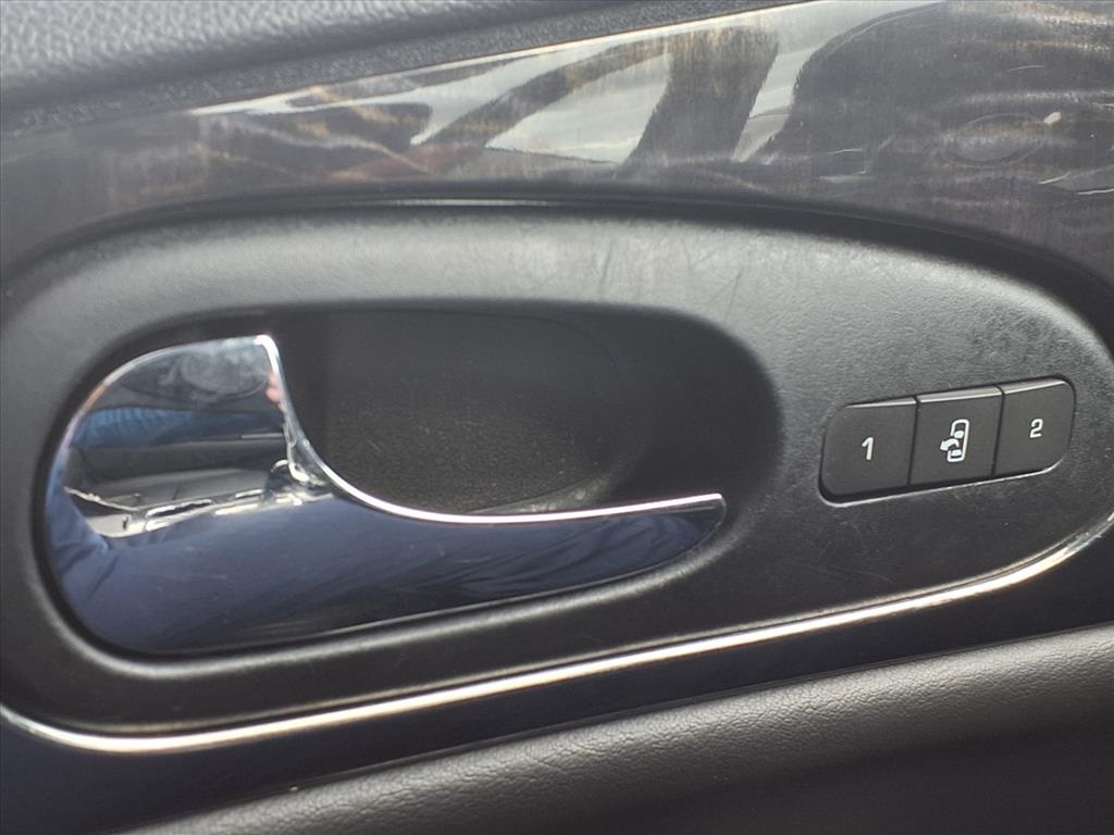 2015 Buick Enclave Leather Group Red at Community Toyota