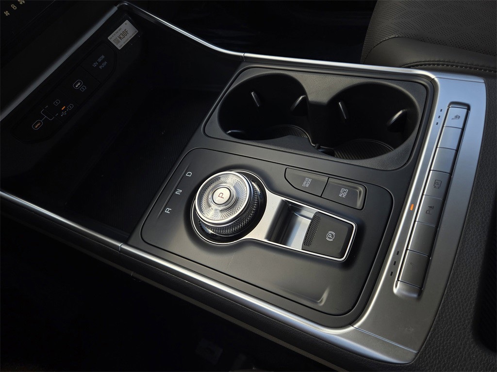 2026 Kia Carnival Hybrid LXS White at Superior Kia