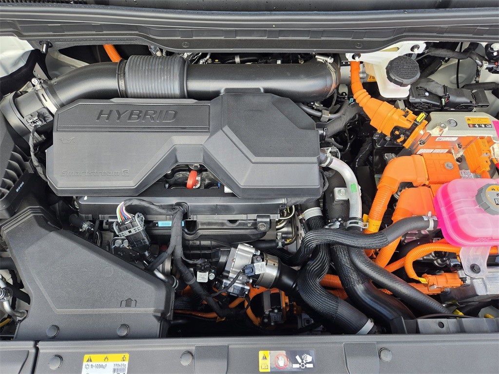 2026 Kia Carnival Hybrid LXS White at Superior Kia