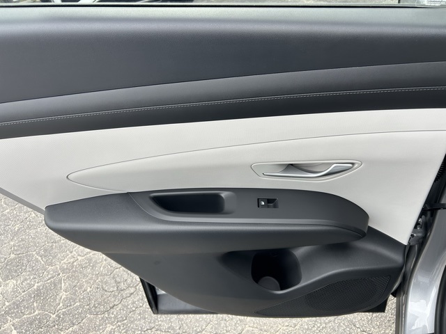 HyundaiTucson Hybrid8