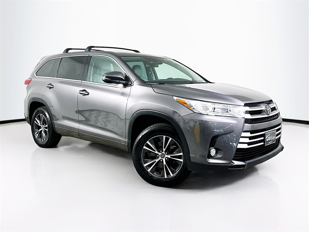2018 Toyota Highlander 