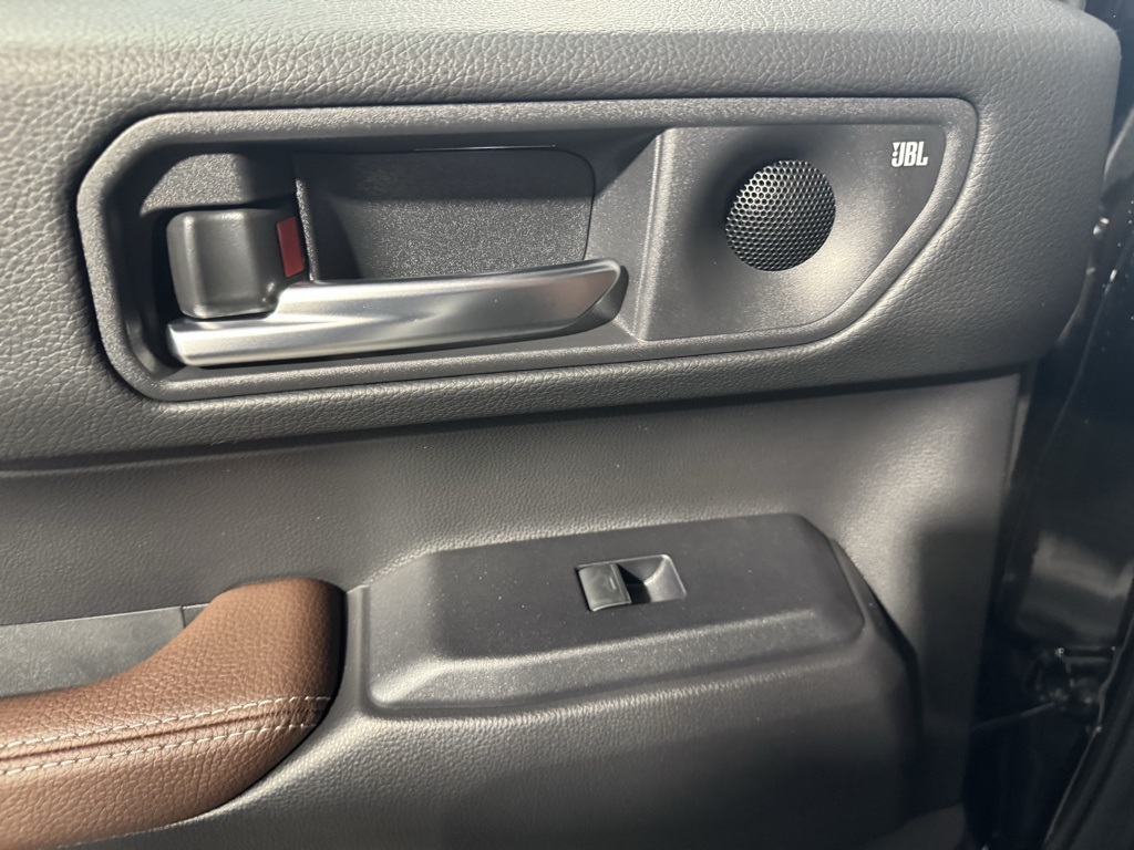 Thumbnail: 2026 Toyota Land Cruiser - 25