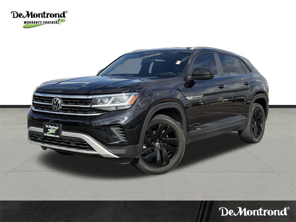 2022 Volkswagen Atlas Cross Sport 2.0T SE w/Technology Black at DeMontrond Ford