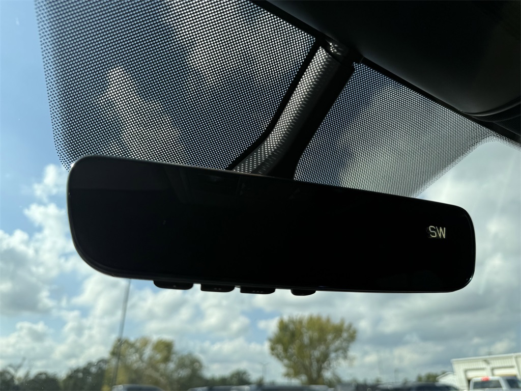 2022 Volkswagen Atlas Cross Sport 2.0T SE w/Technology Black at DeMontrond Ford