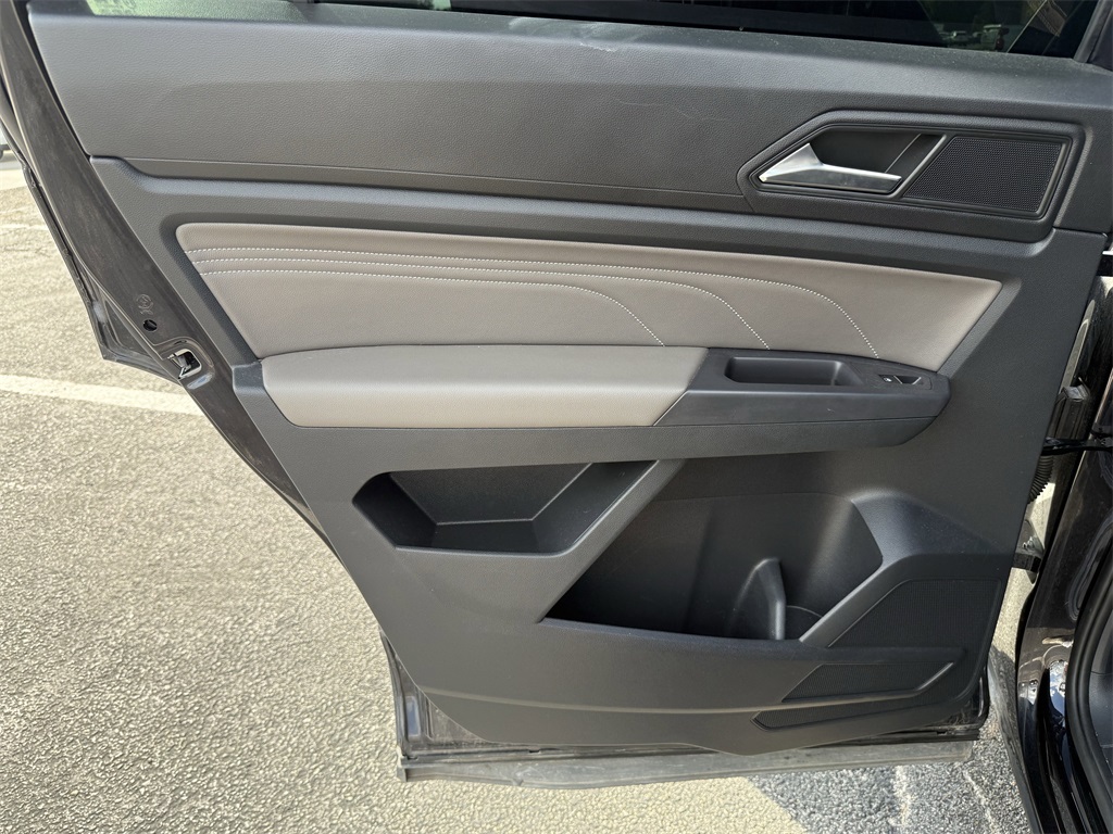 2022 Volkswagen Atlas Cross Sport 2.0T SE w/Technology Black at DeMontrond Ford