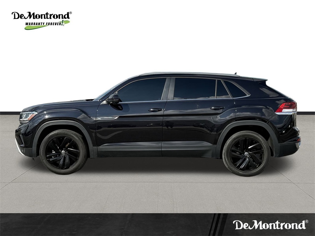 2022 Volkswagen Atlas Cross Sport 2.0T SE w/Technology Black at DeMontrond Ford