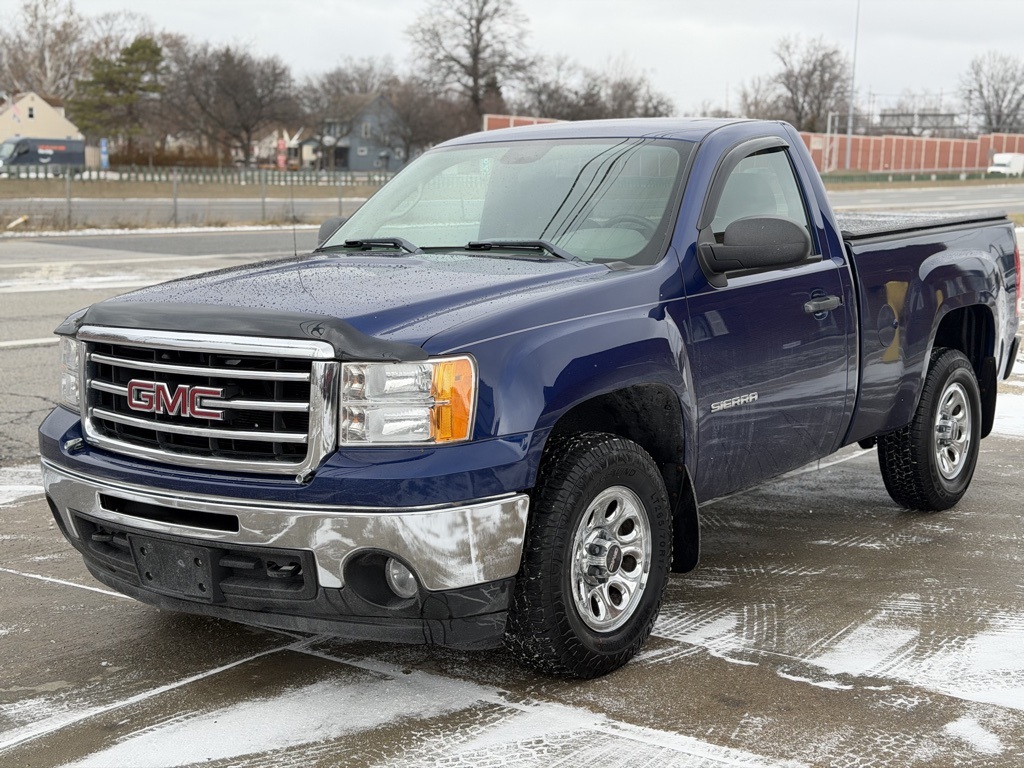 2013 GMC Sierra 1500 Work Truck's photo