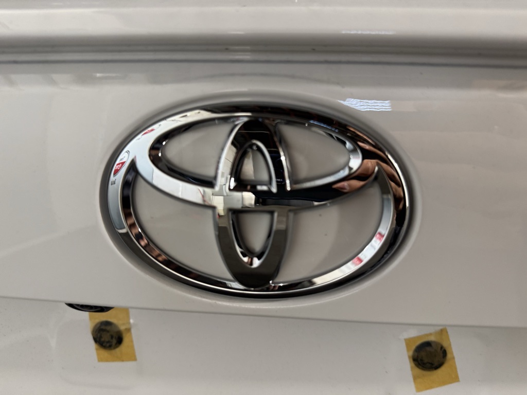 Thumbnail: 2025 Toyota RAV4 - 19