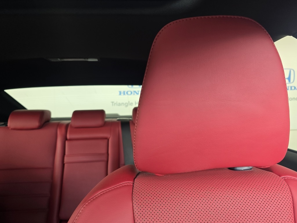 Thumbnail: 2021 Lexus IS - 19