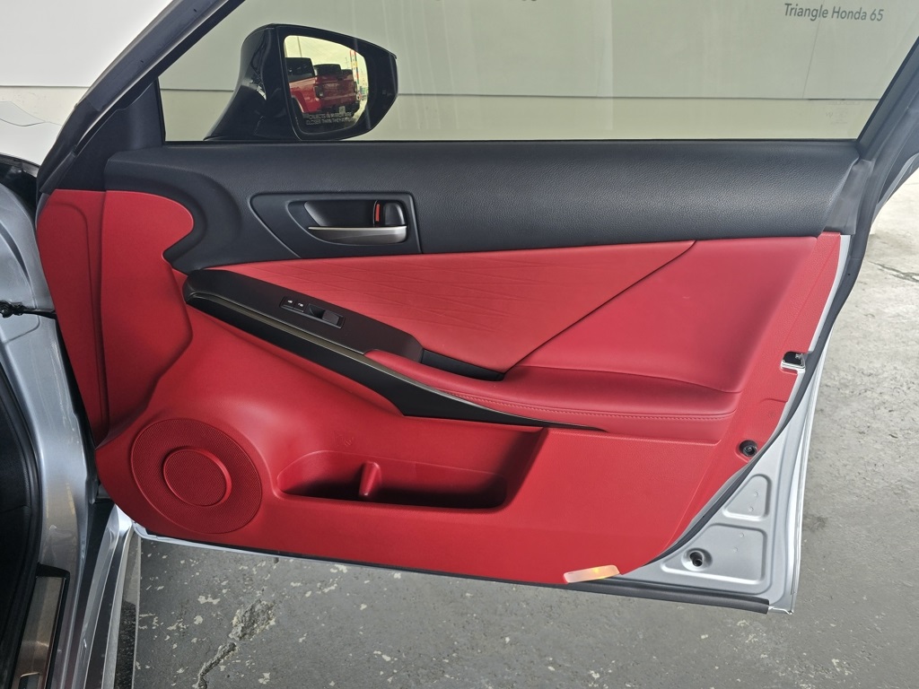 Thumbnail: 2021 Lexus IS - 23