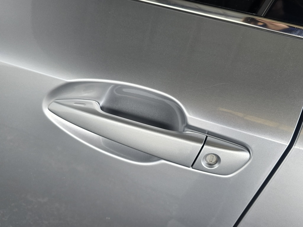 Thumbnail: 2021 Lexus IS - 27