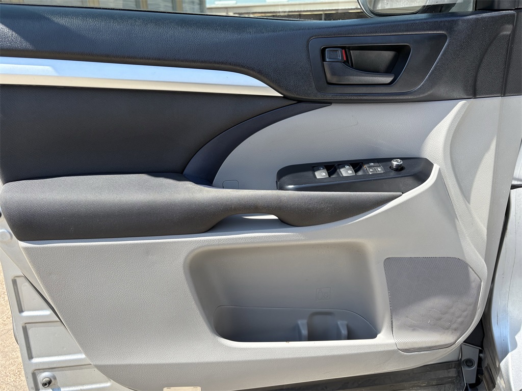 2016 Toyota Highlander LE  at Don McGill Toyota