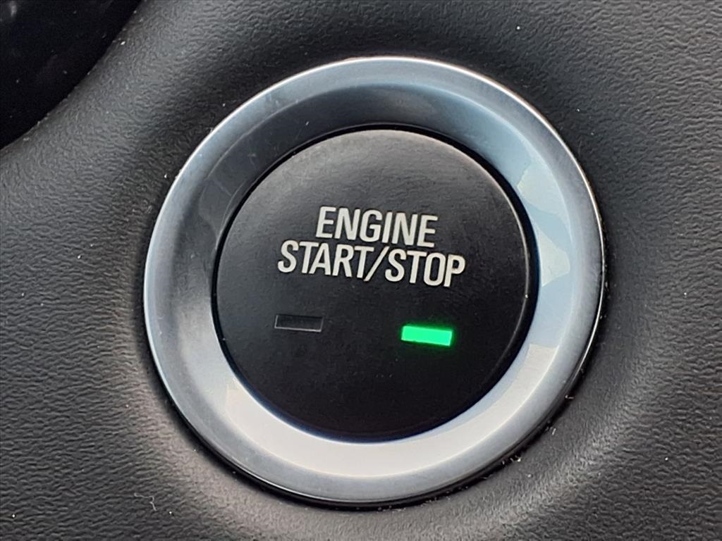 2022 Cadillac XT5 Premium Luxury Black at Tom Peacock Cadillac