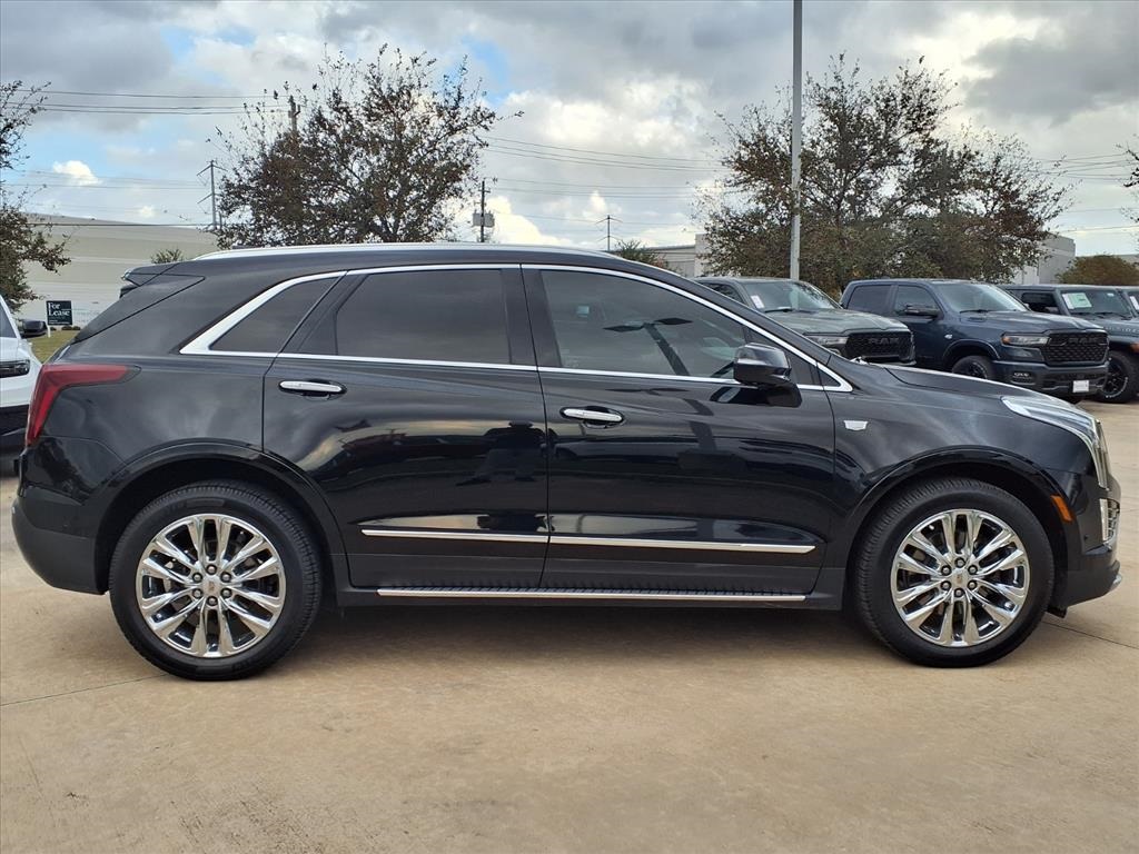 2022 Cadillac XT5 Premium Luxury Black at Tom Peacock Cadillac