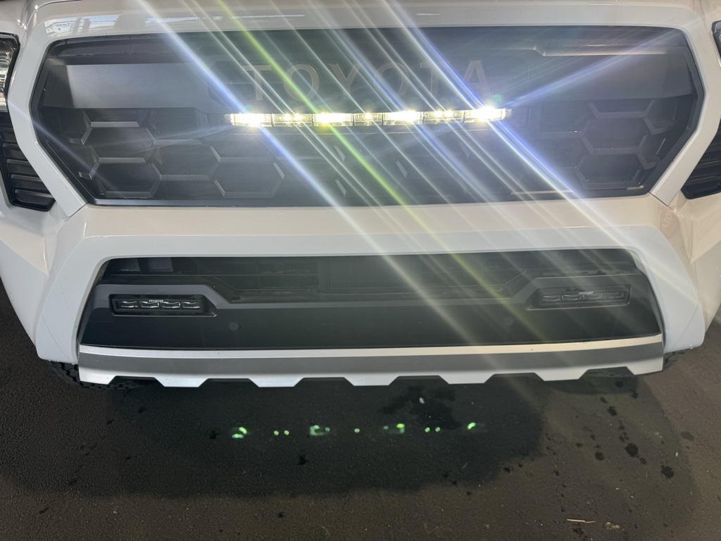 Thumbnail: 2025 Toyota Tacoma - 13