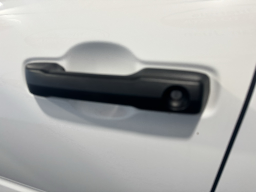 Thumbnail: 2025 Toyota Tacoma - 17