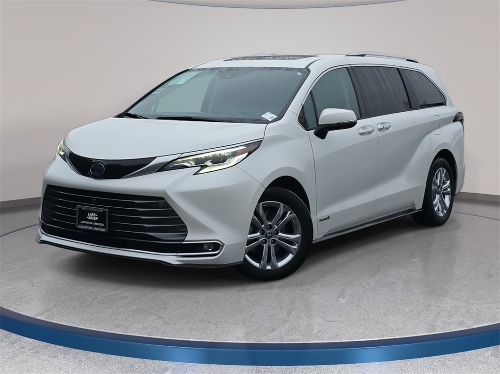 2021 Toyota Sienna Platinum 7-Passenger AWD