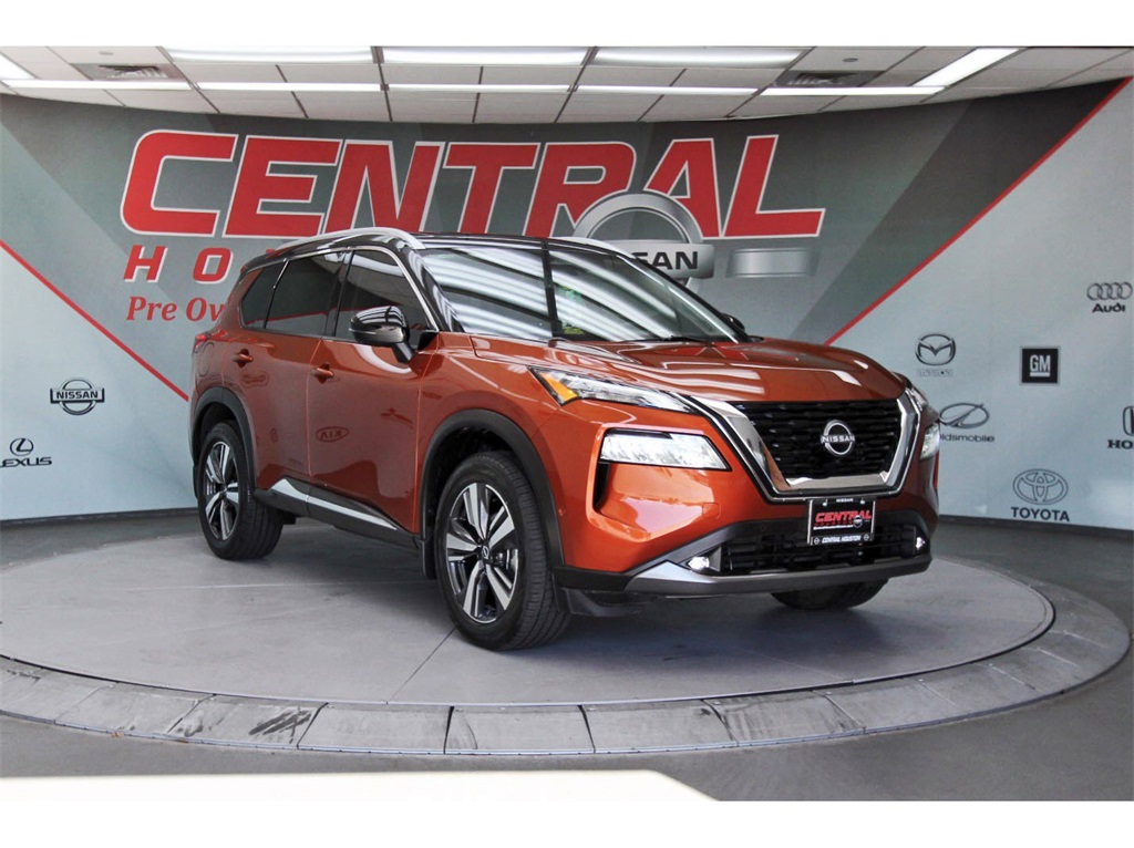 2022 Nissan Rogue SL Orange at Bayway Cadillac of The Woodlands