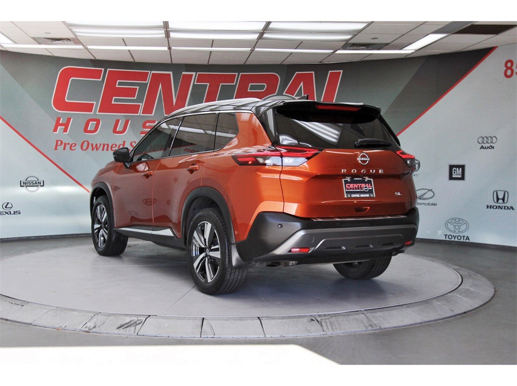 2022 Nissan Rogue SL Orange at Bayway Cadillac of The Woodlands