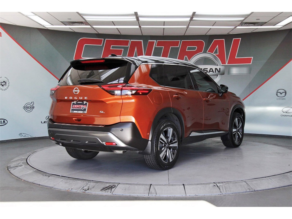 2022 Nissan Rogue SL Orange at Bayway Cadillac of The Woodlands