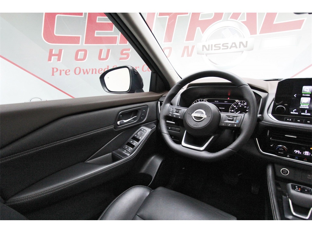 2022 Nissan Rogue SL Orange at Bayway Cadillac of The Woodlands