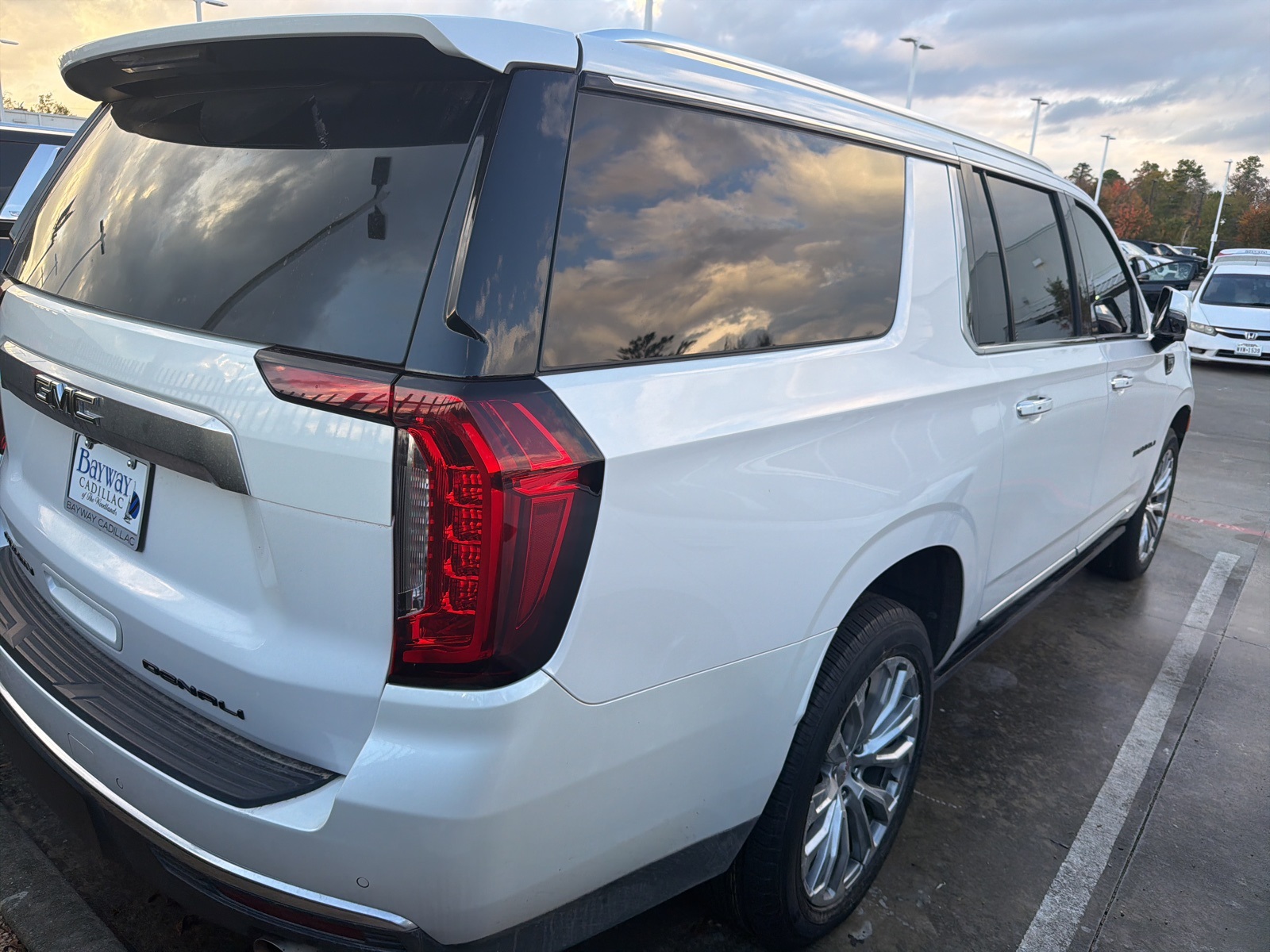 2023 GMC Yukon XL Denali White at Central Houston Nissan
