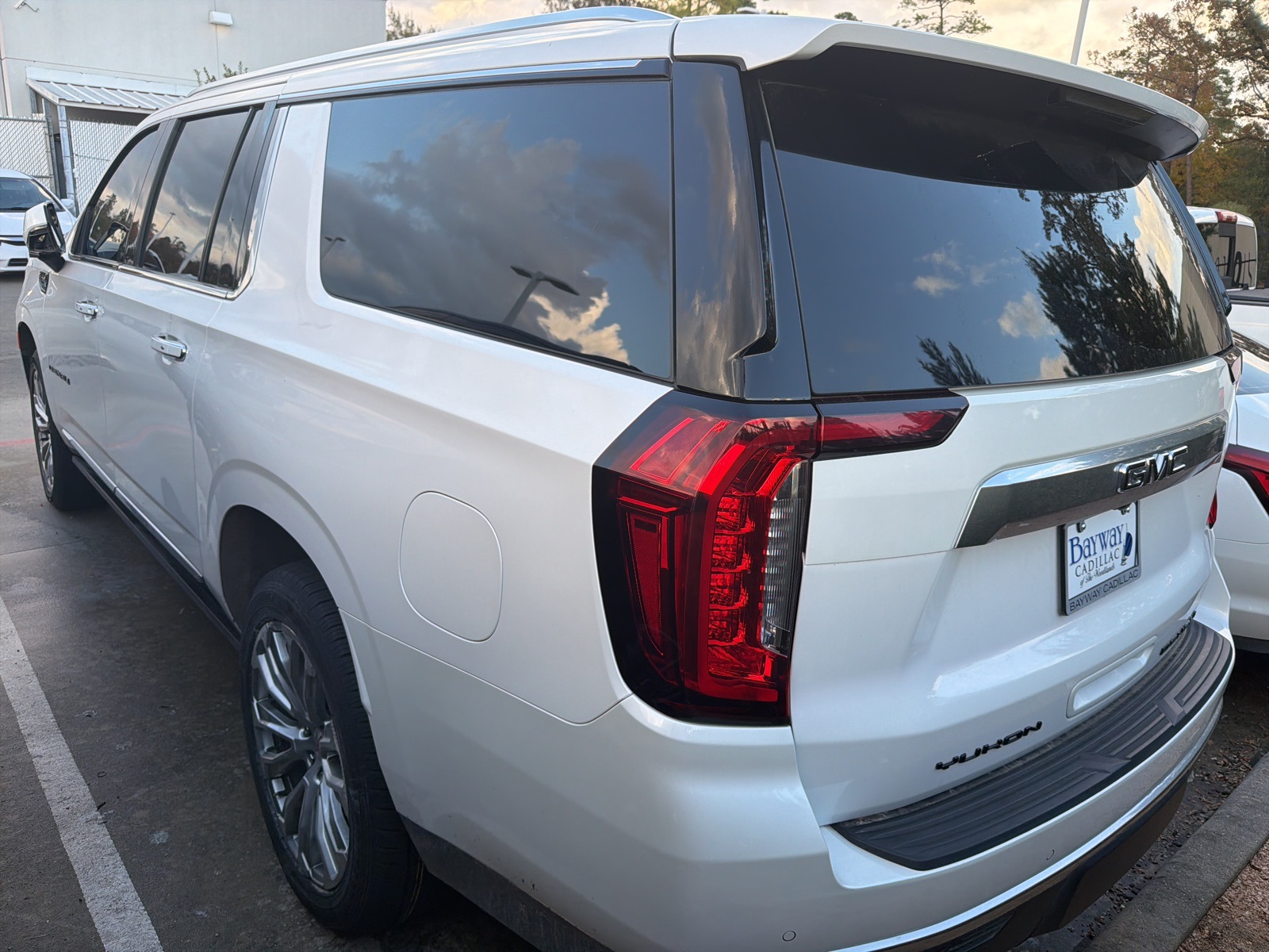 2023 GMC Yukon XL Denali White at Central Houston Nissan