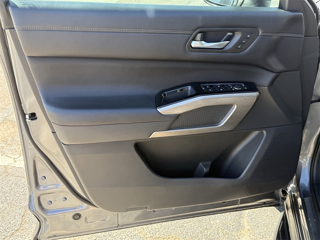 2023 Nissan Pathfinder Platinum Gray at Ultimate Motorsports