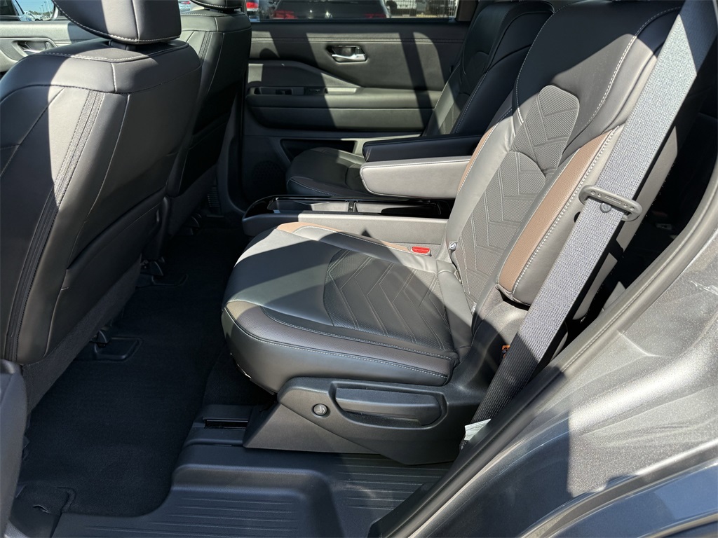 2023 Nissan Pathfinder Platinum Gray at Ultimate Motorsports