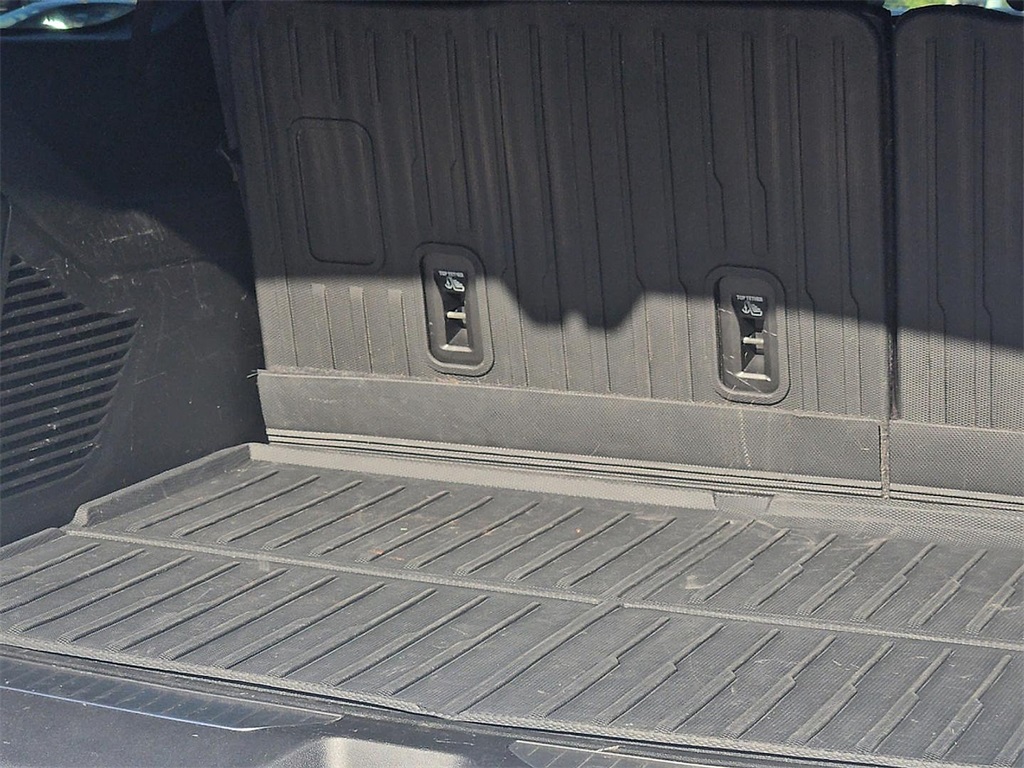 Used 2022 Chevrolet Suburban For Sale in Farmington, AR