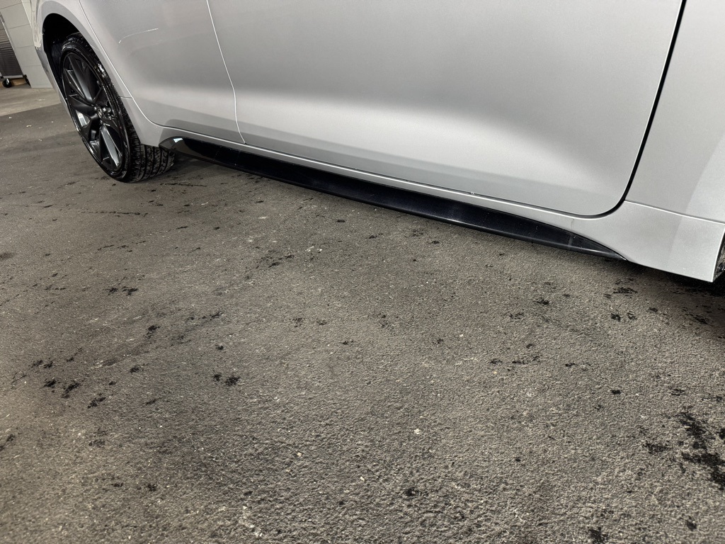 Thumbnail: 2025 Toyota Corolla - 10