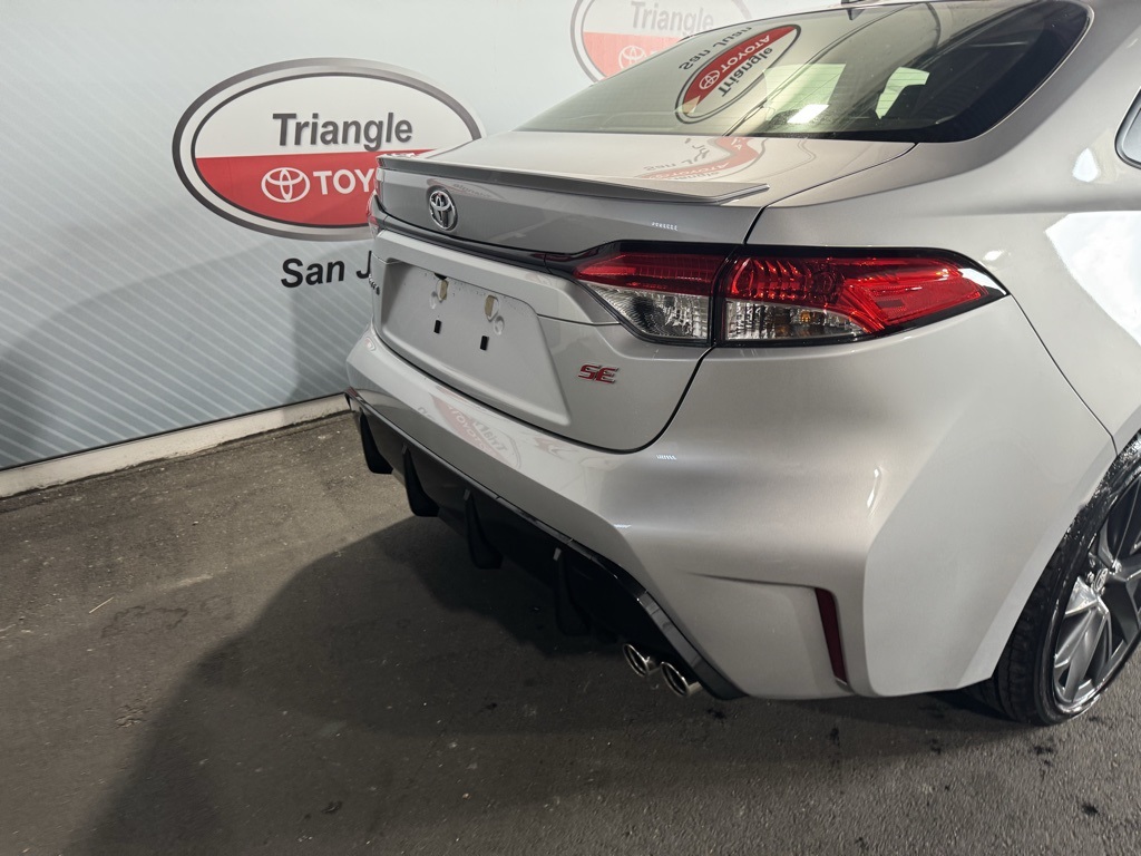 Thumbnail: 2025 Toyota Corolla - 18