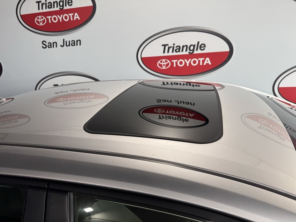 Thumbnail: 2025 Toyota Corolla - 8