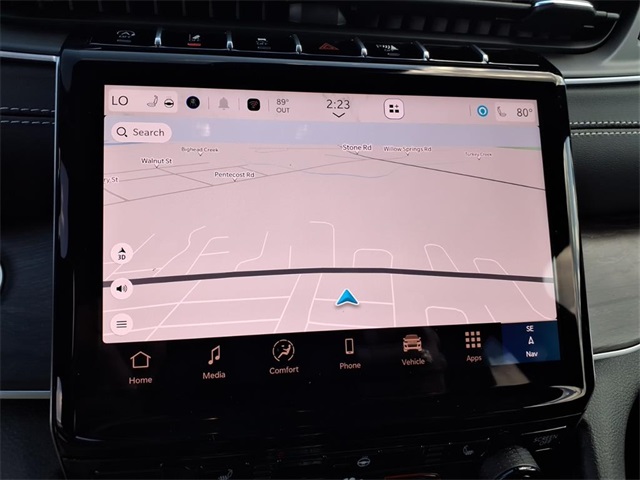 2025 Jeep Grand Cherokee Laredo photo 4