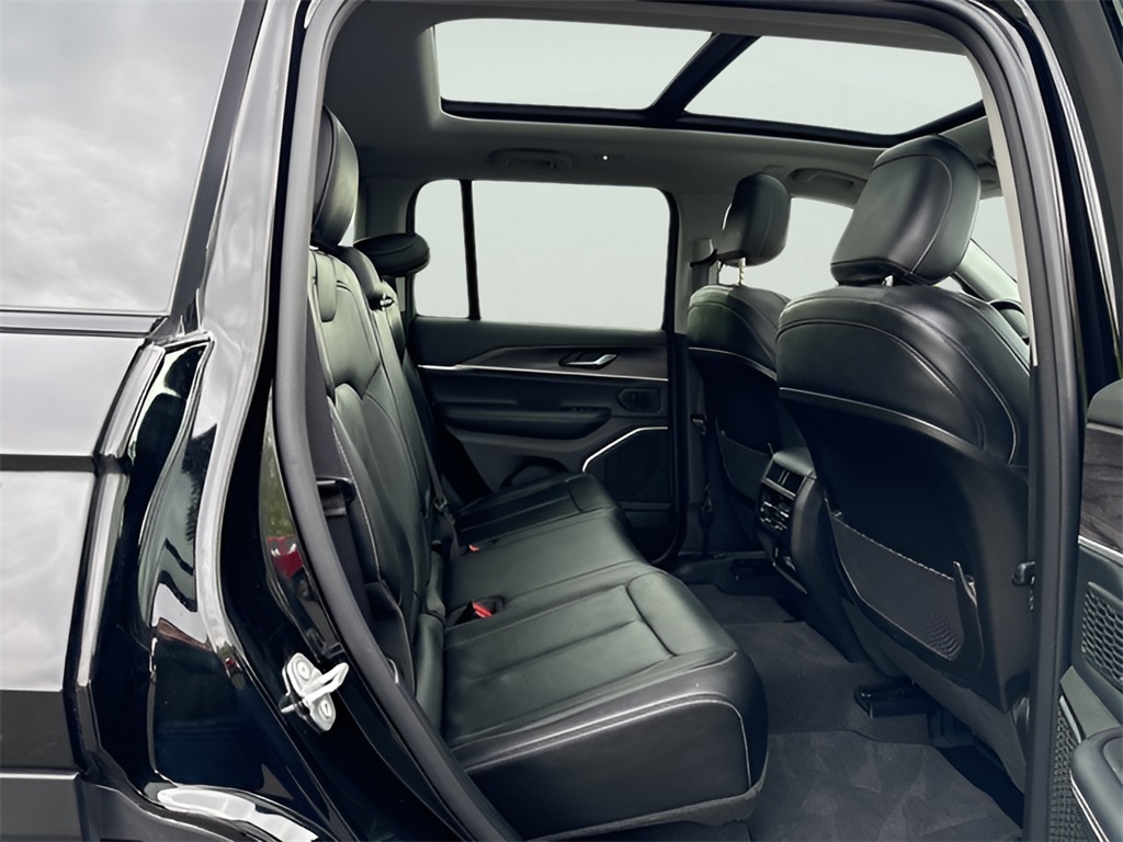 2022 Jeep Grand Cherokee