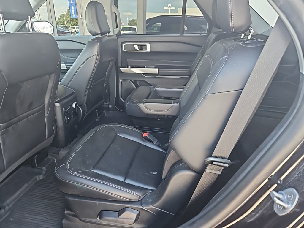 Used Car 2022 Ford Explorer  Xlt For Sale Under $35,000 In San Marcos, Texas