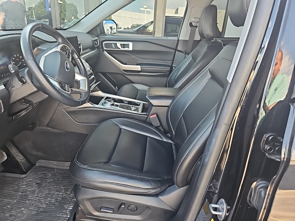 Used Car 2022 Ford Explorer  Xlt For Sale Under $35,000 In San Marcos, Texas