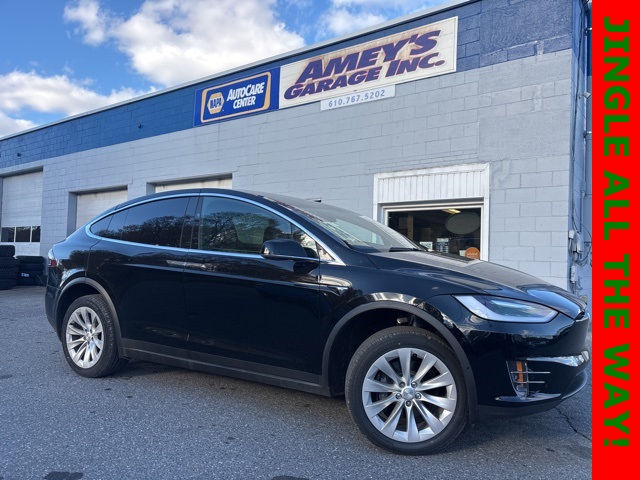 2017 Tesla Model X 90D's photo